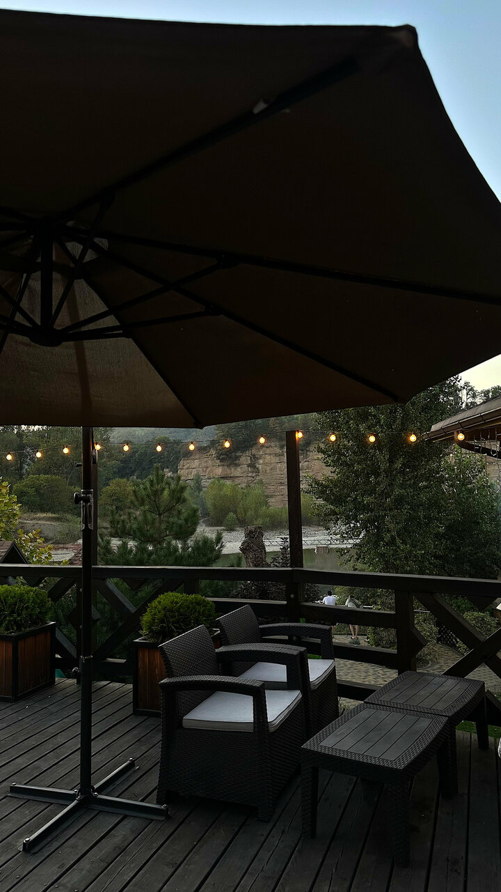 Гостиница Терем у реки Каменномостский-187