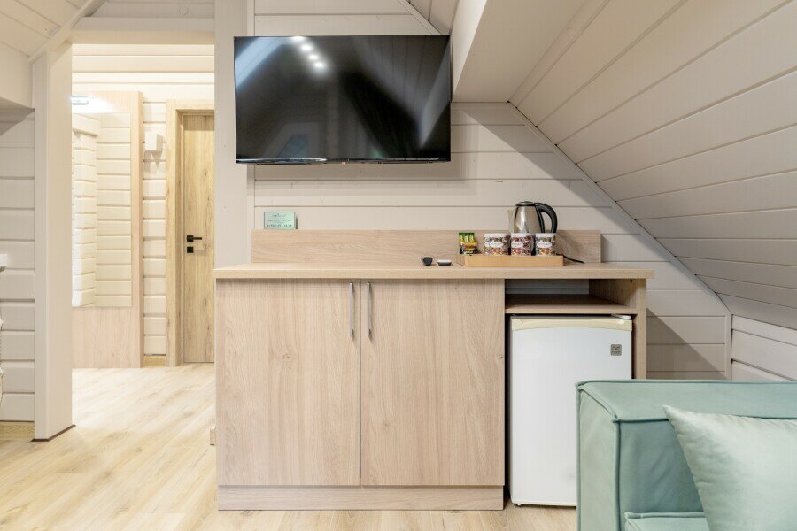 Гостиница Терем у реки Каменномостский