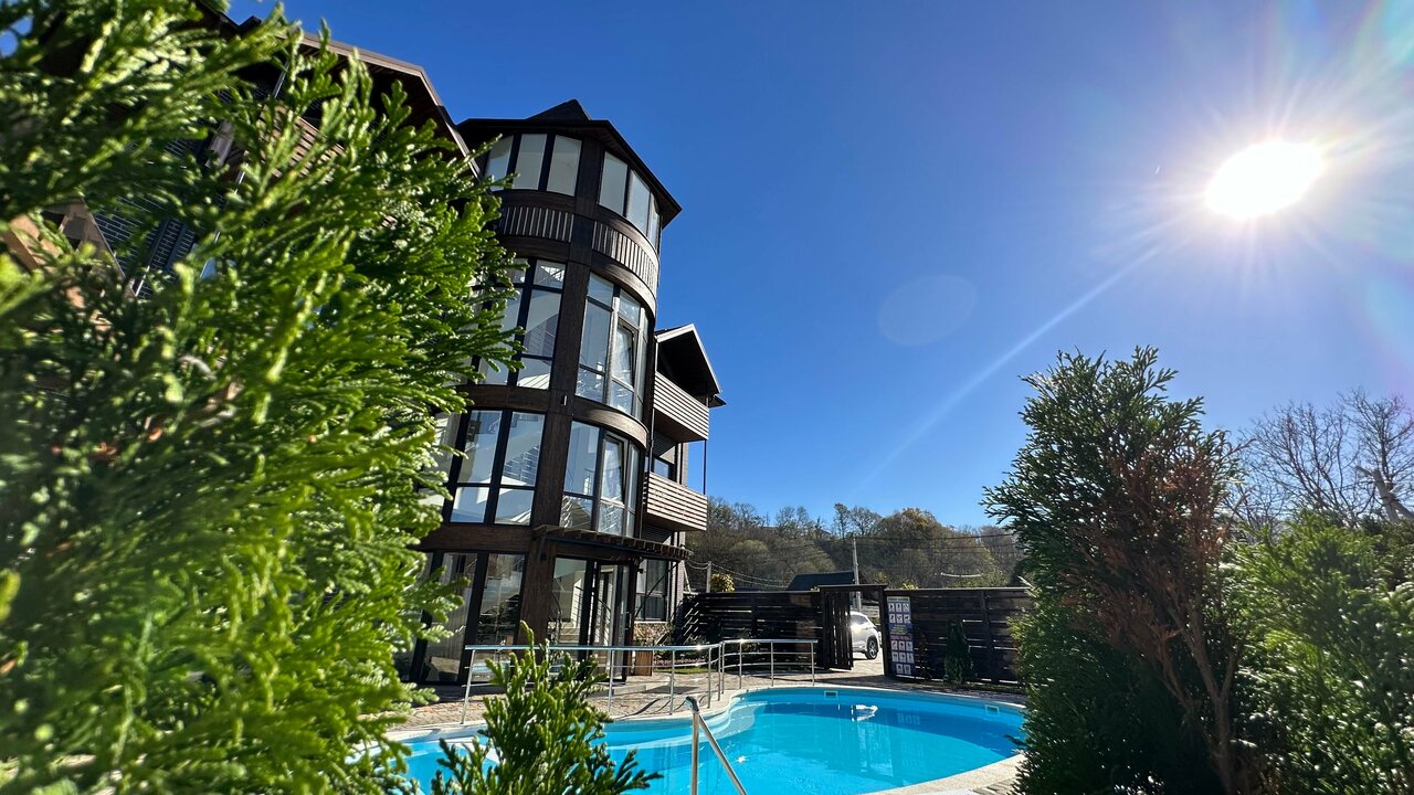 Гостиница Терем у реки Каменномостский-11