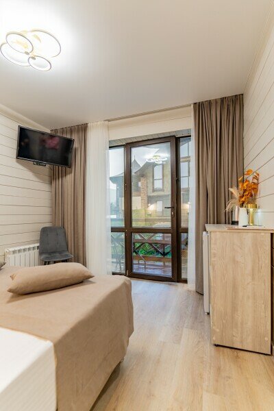 Гостиница Терем у реки Каменномостский