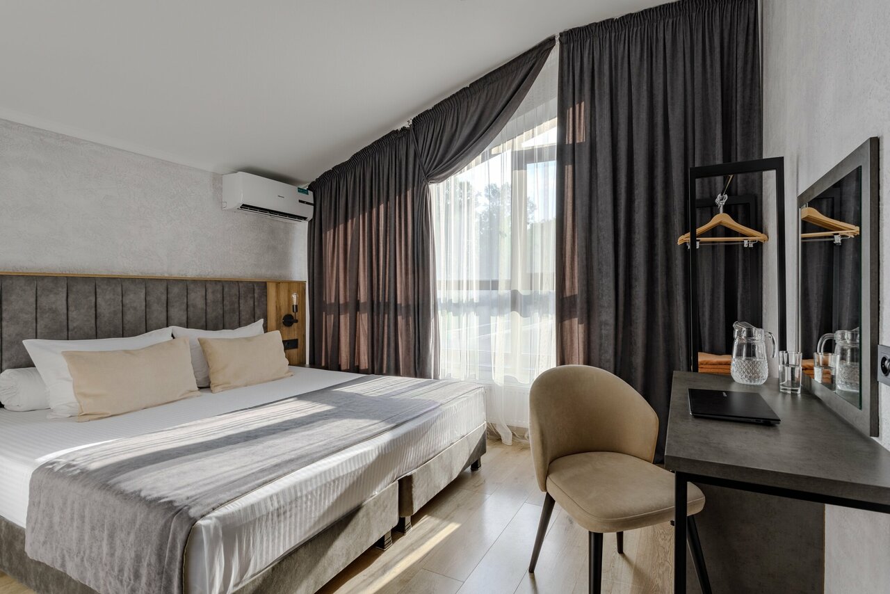 Гостиница Терем у реки Каменномостский-47