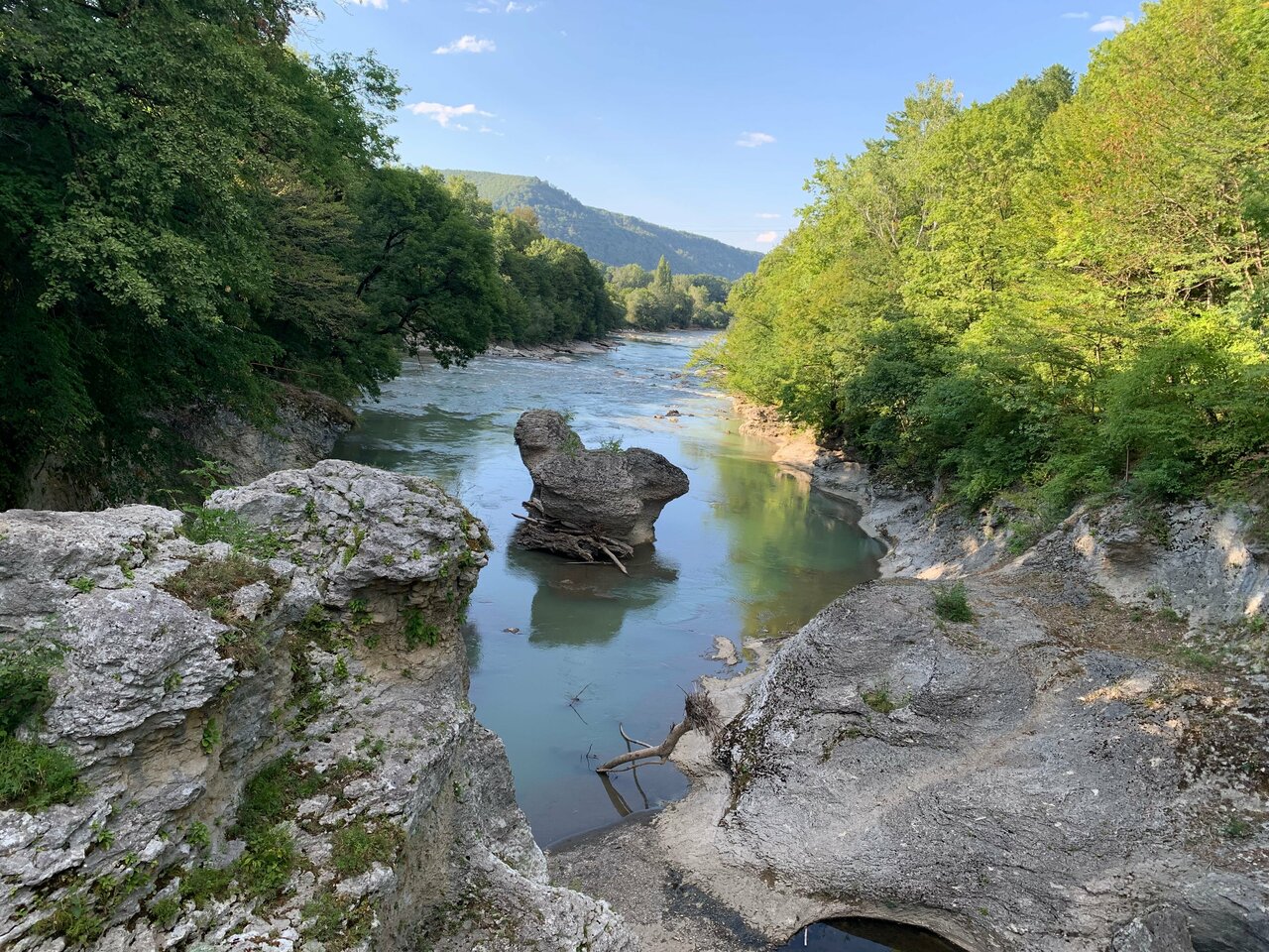 Гостиница Терем у реки Каменномостский-252