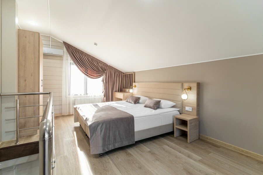 Гостиница Терем у реки Каменномостский