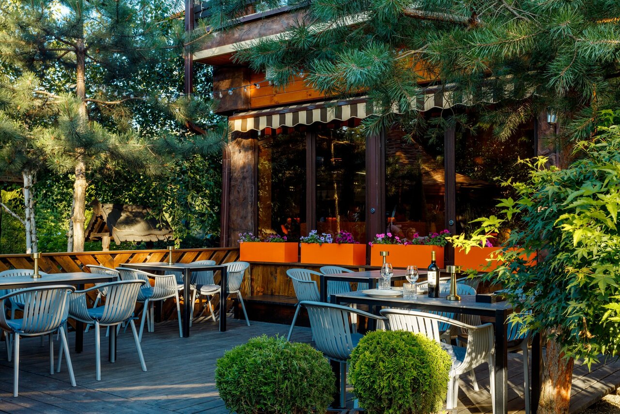 Гостиница Терем у реки Каменномостский-27