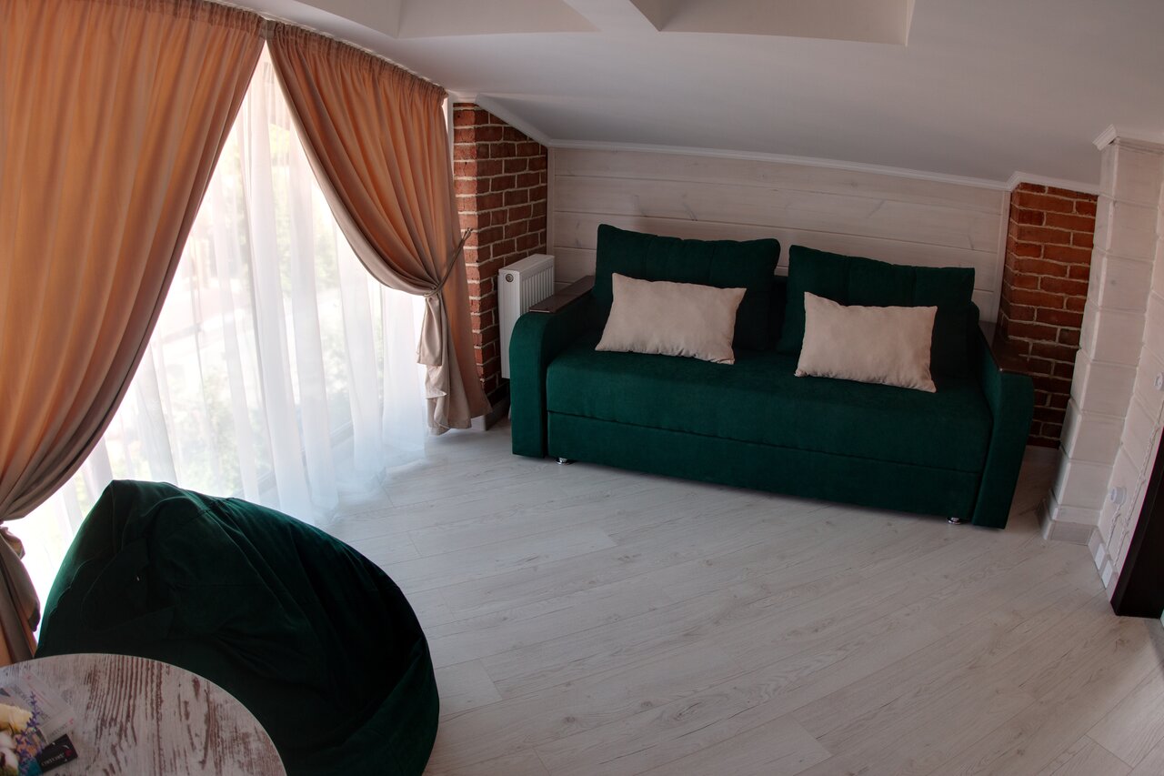 Гостиница Терем у реки Каменномостский-158