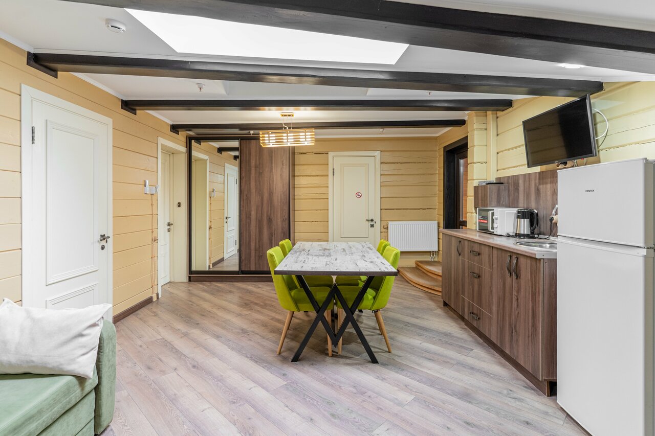 Гостиница Терем у реки Каменномостский-111