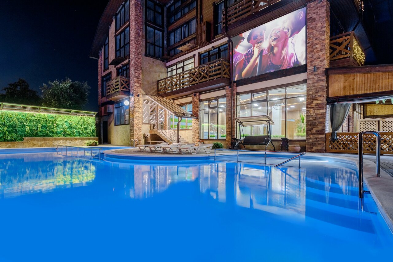 Гостиница Терем у реки Каменномостский-99