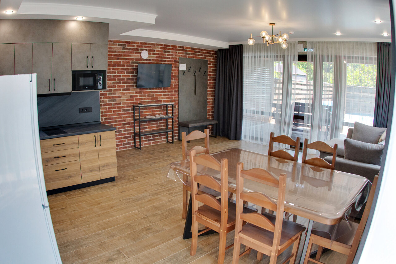 Гостиница Терем у реки Каменномостский-163