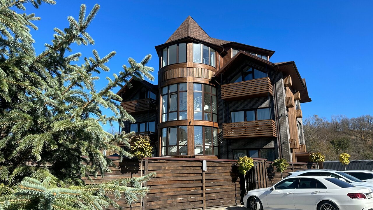 Гостиница Терем у реки Каменномостский-189