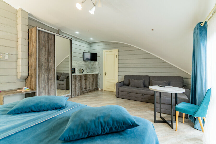 Гостиница Терем у реки Каменномостский