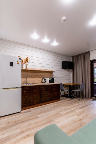 Гостиница Терем у реки Каменномостский