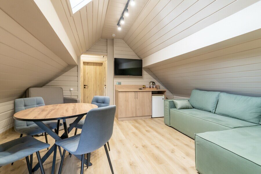 Гостиница Терем у реки Каменномостский