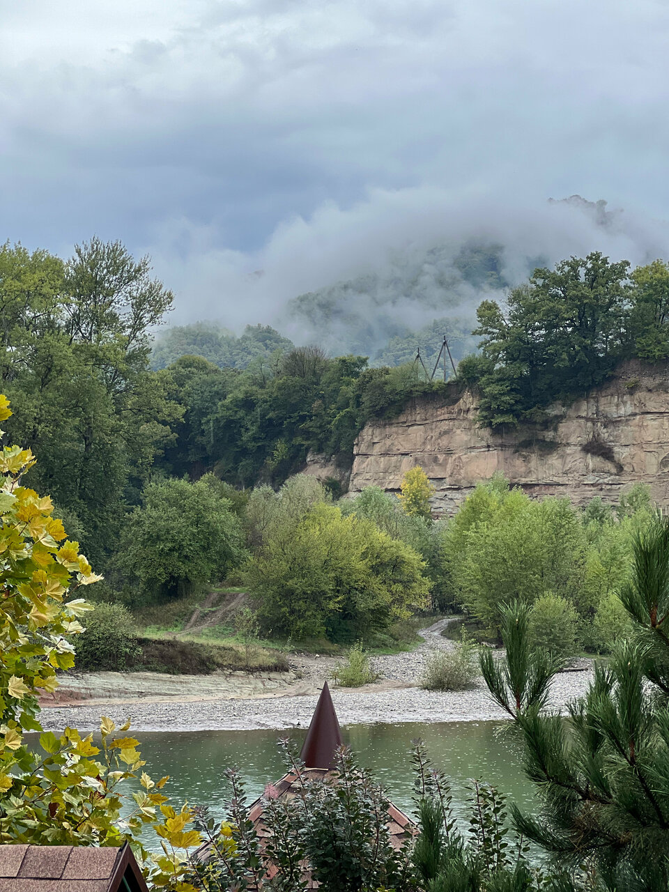 Гостиница Терем у реки Каменномостский-246