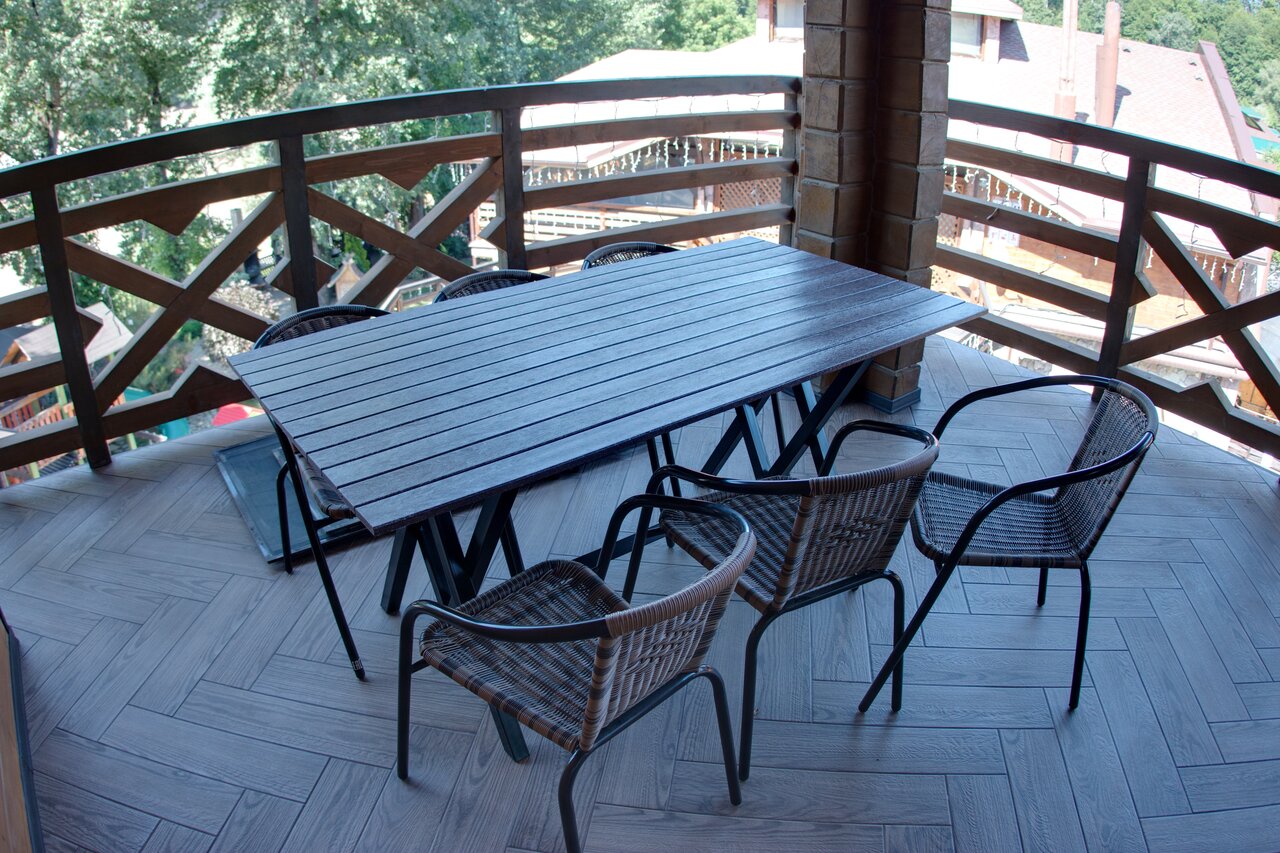 Гостиница Терем у реки Каменномостский-149