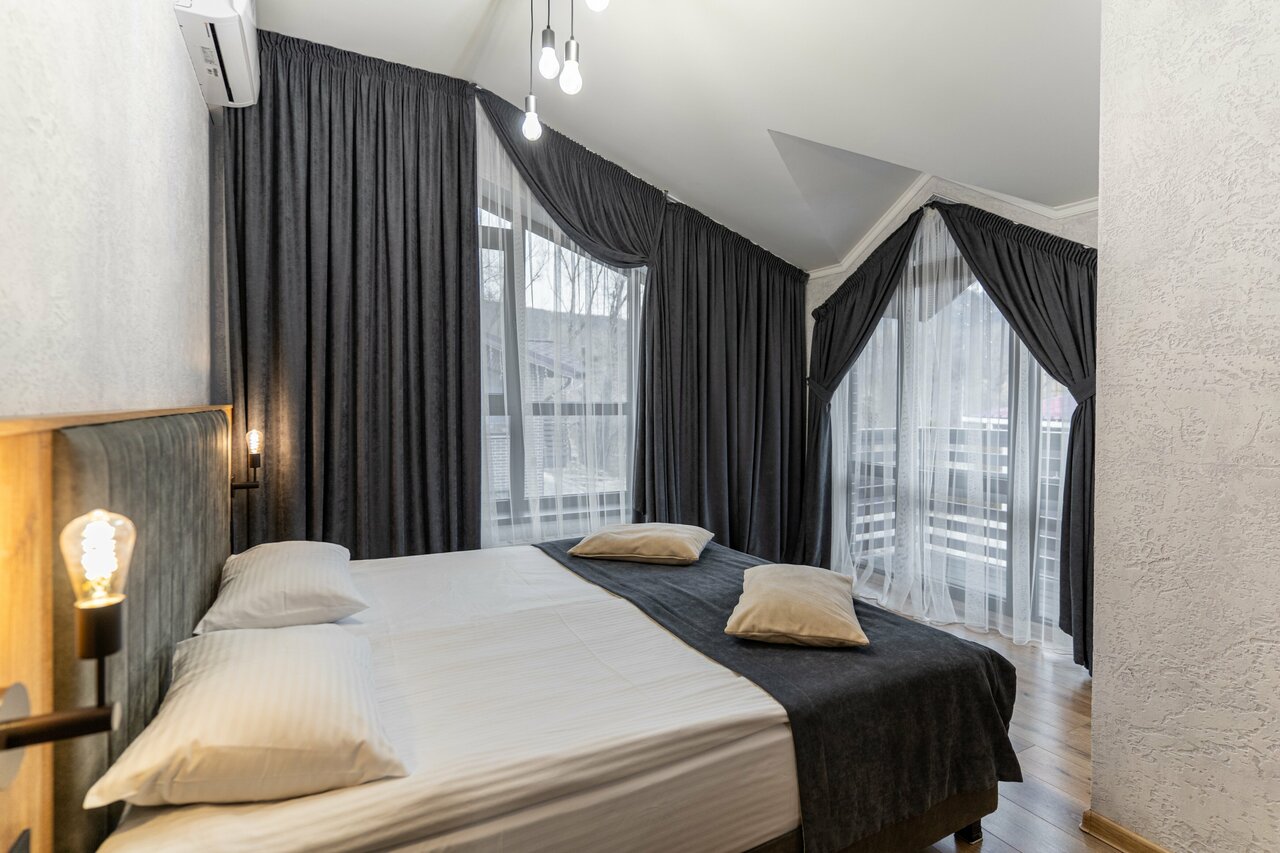 Гостиница Терем у реки Каменномостский-66