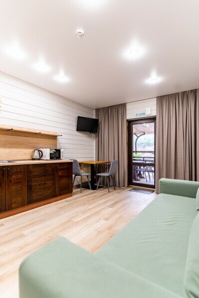 Гостиница Терем у реки Каменномостский