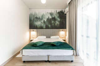 Гостиница Терем у реки Каменномостский 3-х местный семейный комфорт без балкона-2