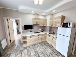 Гостиница Терем у реки Каменномостский 3-х местный семейный двухкомнатный номер комфорт с балконом-3