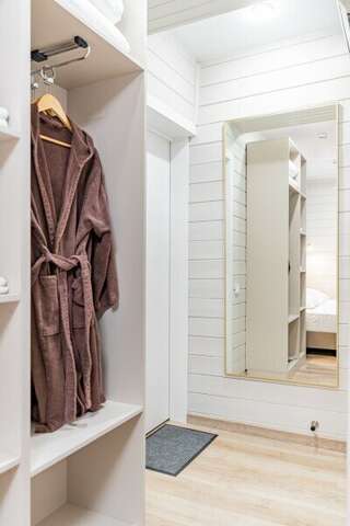 Гостиница Терем у реки Каменномостский 2-х местный смарт с балконом-6