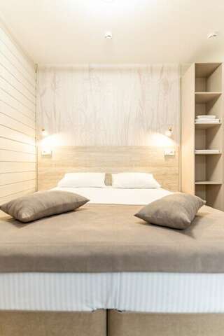 Гостиница Терем у реки Каменномостский 2-х местный смарт с балконом-12