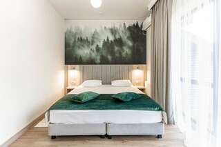 Гостиница Терем у реки Каменномостский 3-х местный семейный комфорт без балкона-2