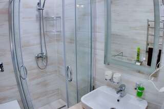 Гостиница Терем у реки Каменномостский 2-х местный стандарт+ без балкона-5