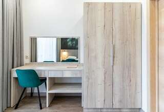 Гостиница Терем у реки Каменномостский 3-х местный семейный комфорт без балкона-4