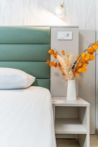 Гостиница Терем у реки Каменномостский 3-х местный двухкомнатный номер-19