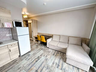 Гостиница Терем у реки Каменномостский 3-х местный семейный двухкомнатный номер комфорт с балконом-4