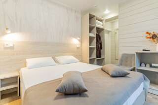 Гостиница Терем у реки Каменномостский 2-х местный смарт с балконом-3