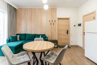 Гостиница Терем у реки Каменномостский 3-х местный семейный комфорт без балкона-6