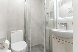 Гостиница Терем у реки Каменномостский 2-х местный стандартный номер "Компакт" с балконом-10