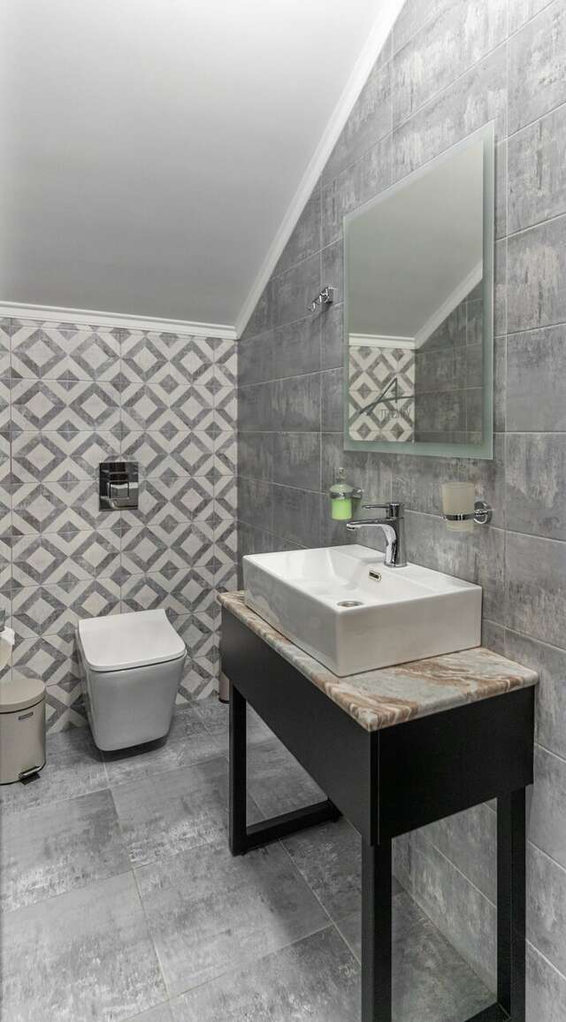 Гостиница Терем у реки Каменномостский-72