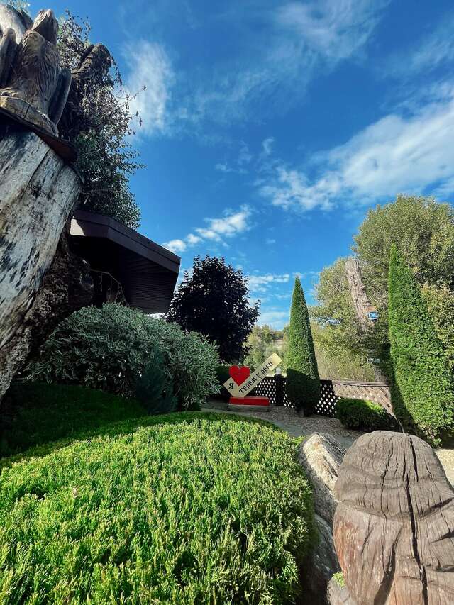 Гостиница Терем у реки Каменномостский-97