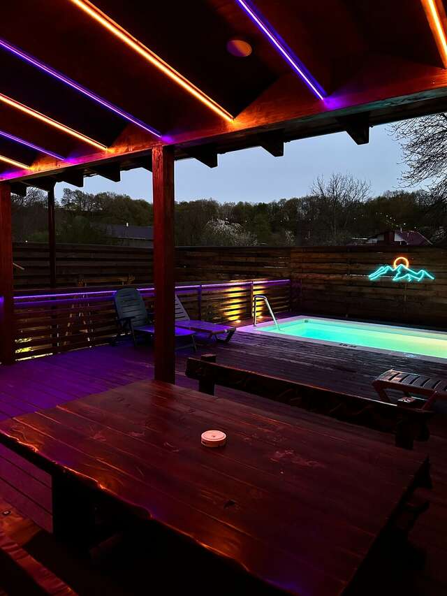 Гостиница Терем у реки Каменномостский-55