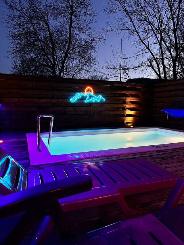 Гостиница Терем у реки Каменномостский-54