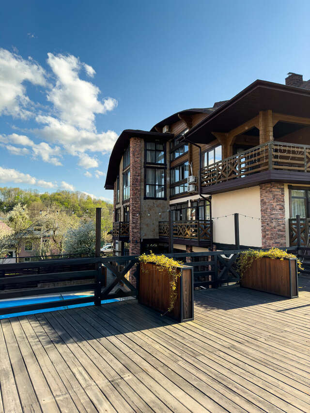 Гостиница Терем у реки Каменномостский-211