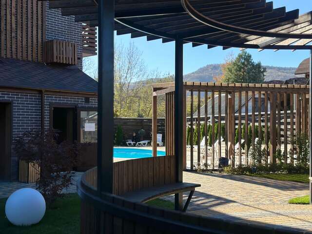 Гостиница Терем у реки Каменномостский-187