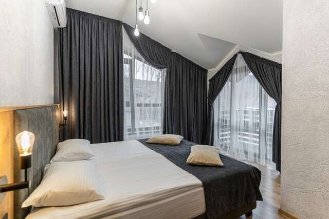 Гостиница Терем у реки Каменномостский-65